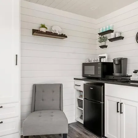 New Wilderness Hideout-Cozy Container Home Fredericksburg Exterior photo